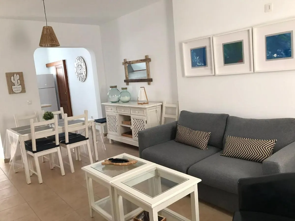 Apartamentos Burgao Caleta de Sebo Apartment