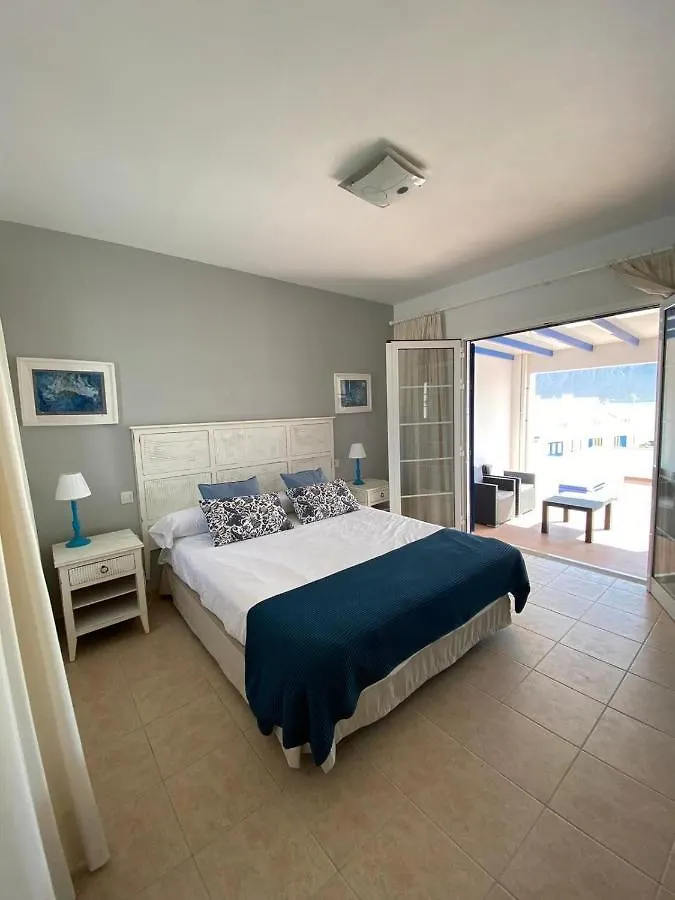 Apartamentos Burgao Caleta de Sebo 0*,  Spain