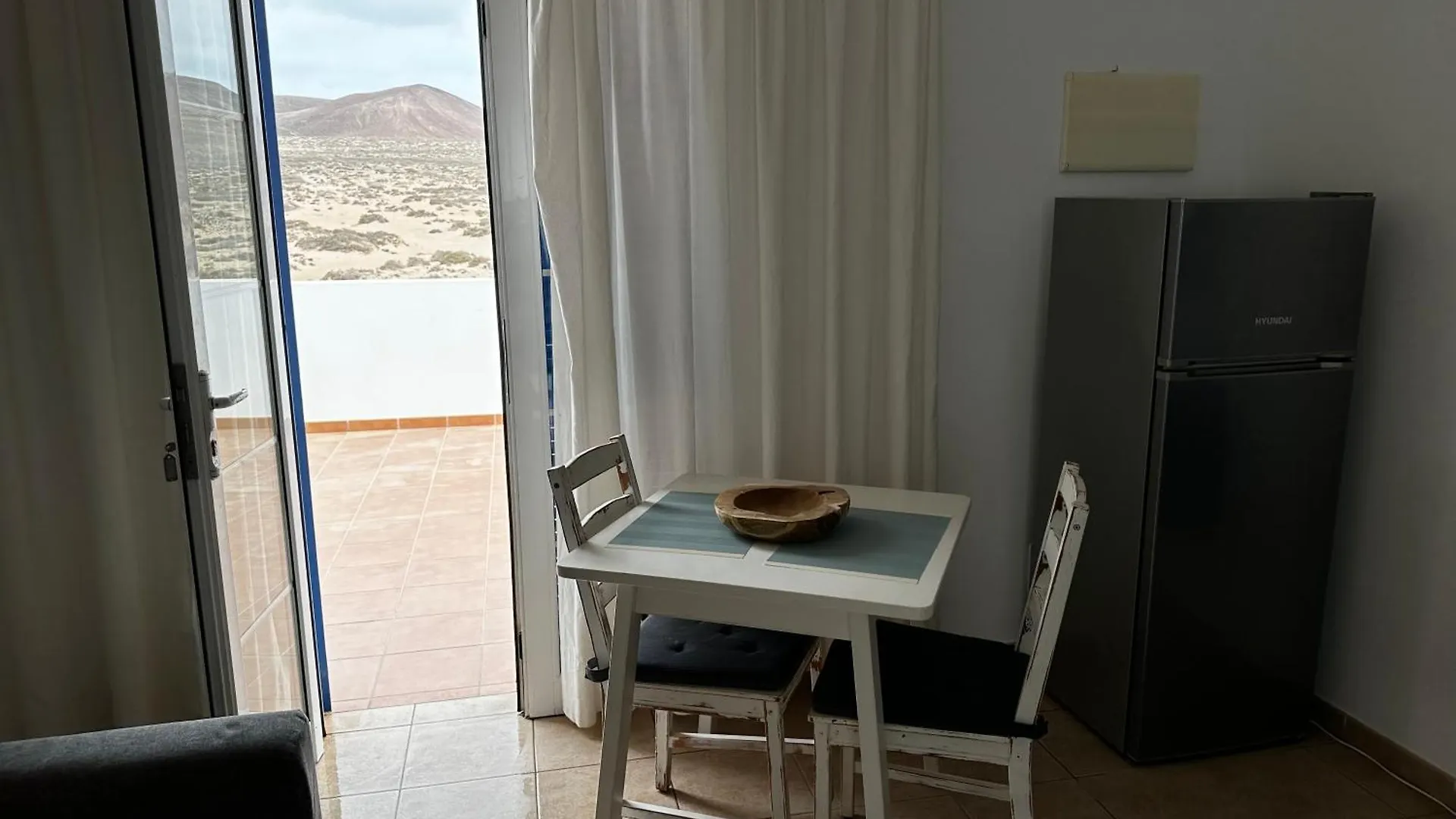 Apartment Apartamentos Burgao Caleta de Sebo Spain