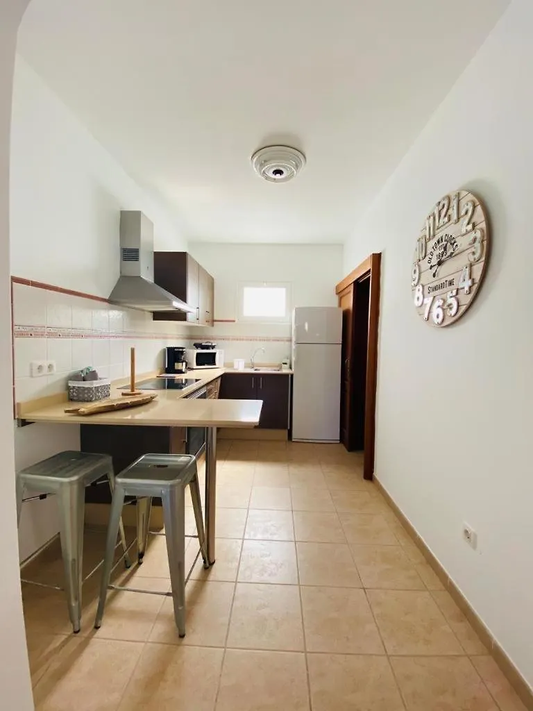 Apartamentos Burgao Caleta de Sebo Apartment